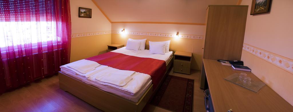 Arany Patko Panzio Hotel 3*